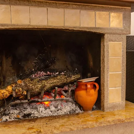 Antico Borgo Perrotta 3* Беневенто
