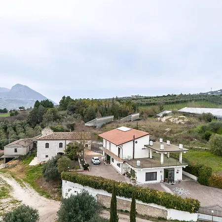 Antico Borgo Perrotta 3* Benewent